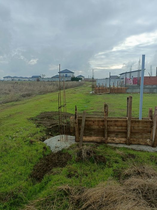 Teren de vânzare com Berceni Mamina