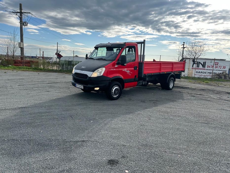Vand sau schimb iveco daily 70c 21