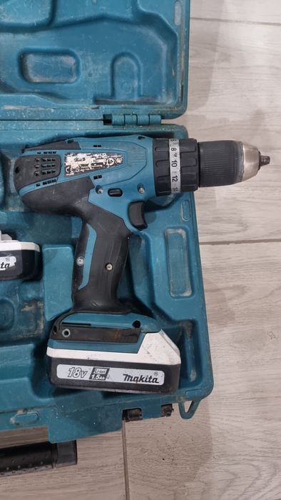 Autofiletanta Makita HP457D ,perfect funcțional, full box