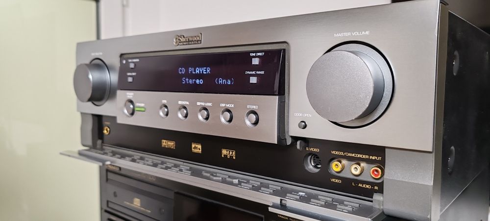 Preamplificator high end Sherwood AVP 9080 RDS