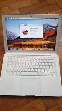 MacBook 13-inch, 2009 type
