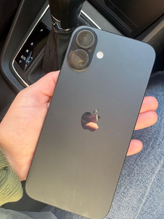 Iphone 16 plus baterie 100%