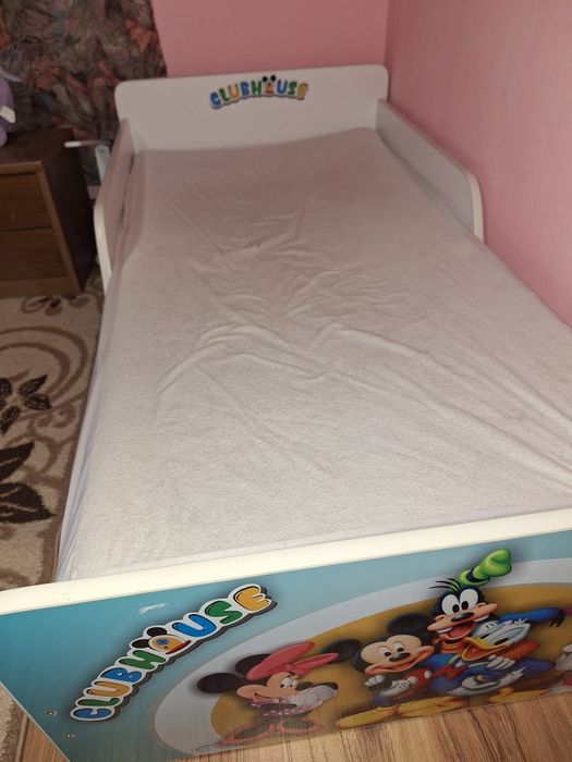 Pat pentru o persoana. Pat copii. Dimensiuni 175/90
