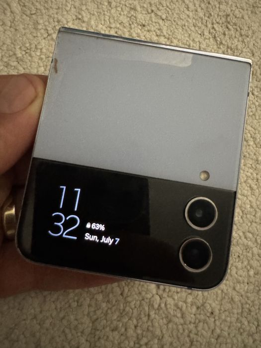 Telefon Samsung Z Flip 4 spart pt piese