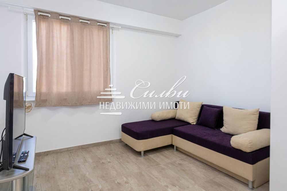 Продава се Двустаен апартамент в Шумен, Тракия - 76 кв.м за 1262 €/кв.м - Снимка #3