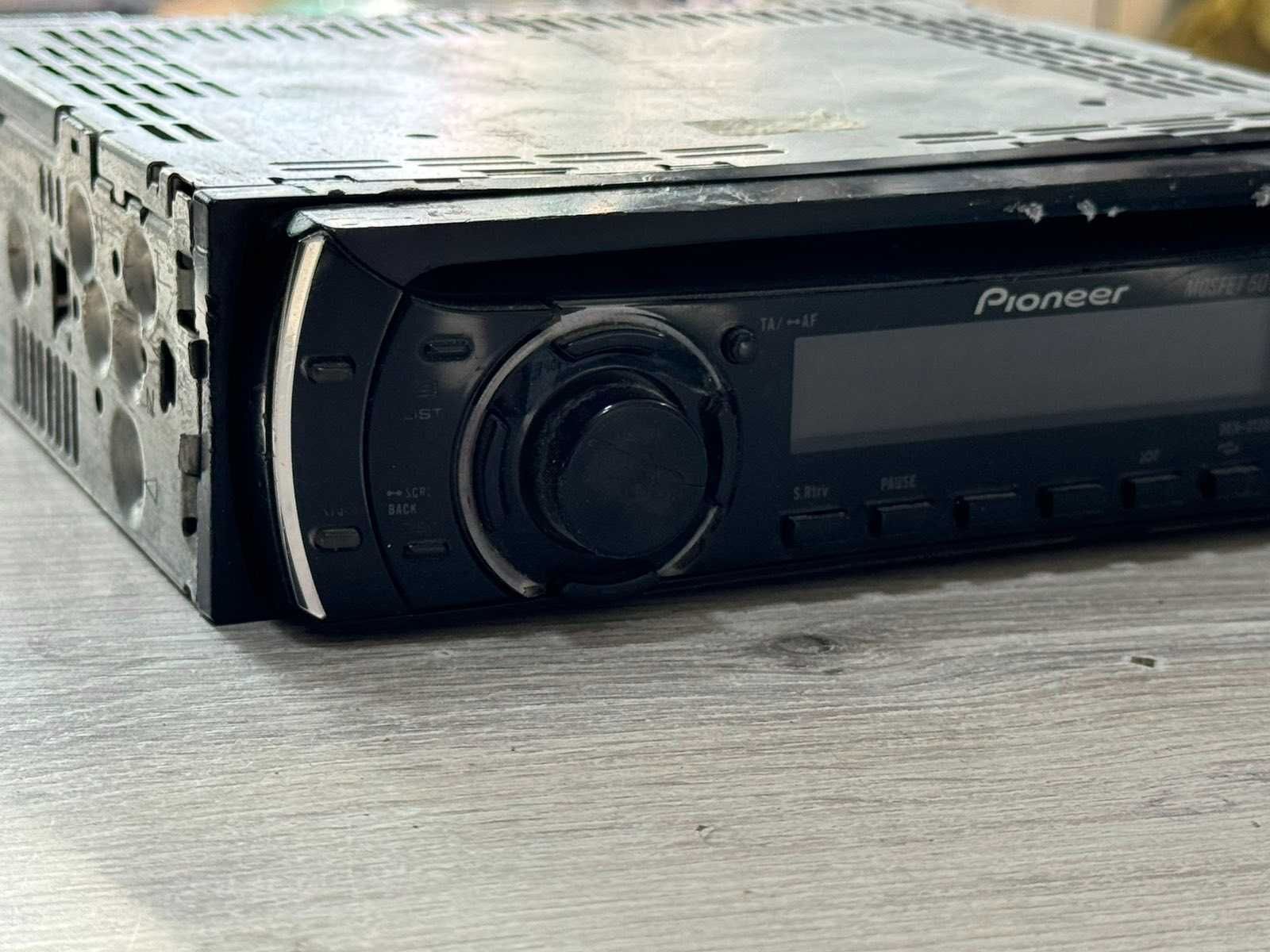 Авто Cd Pioneer  DEH-2120UB