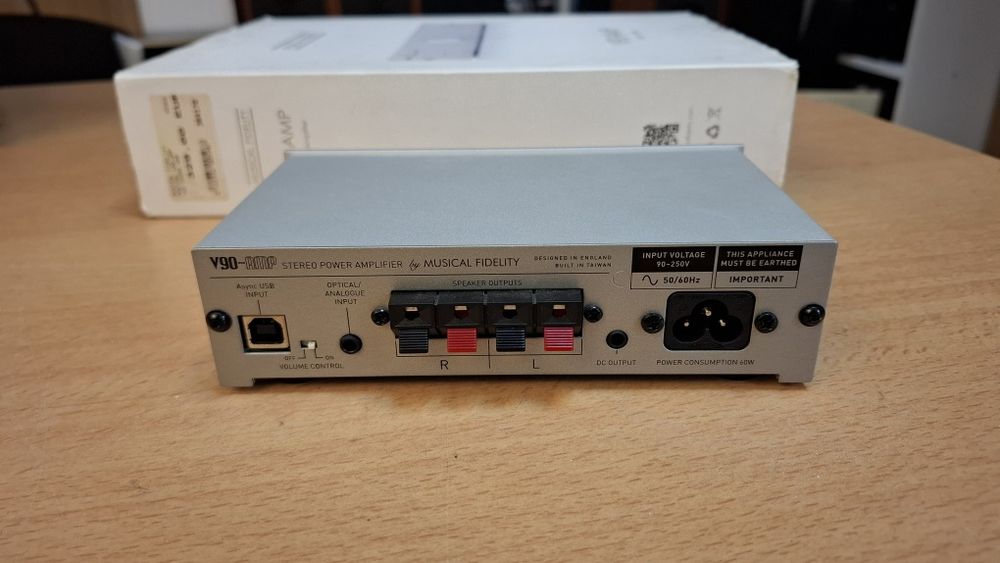 Musical fidelity  v90-amp amplificator