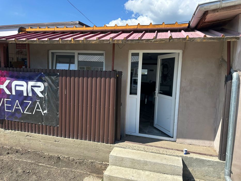 frizerie de inchiriat 800 ron pe luna in Tamboesti