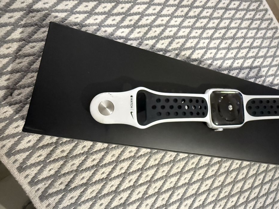 Apple watch SE nike edition 40mm