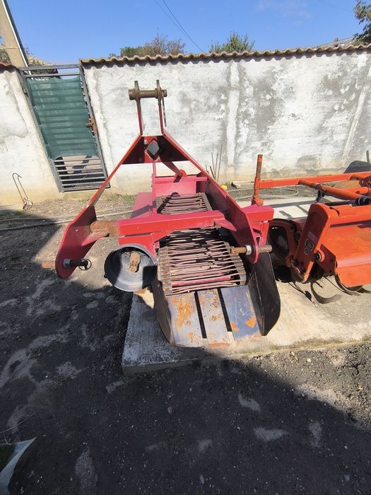 Tractor Kubota GL 220 Granel cu freza si plug, stare FOARTE BUNA