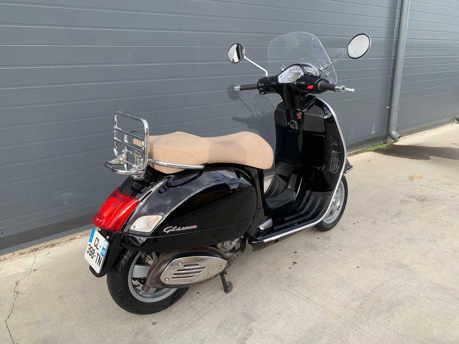 funmoto piaggio vespa gts 250 revizie facuta