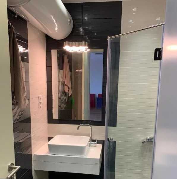 Двустаен имот в Кръстова вада