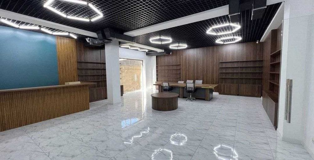 Продаётся здание вдоль дороги — отличная локация!