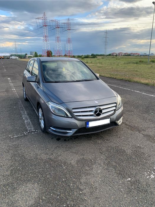 Mercedes Benz B200 automat / motor 1.8 diesel / Avantgarde Sport