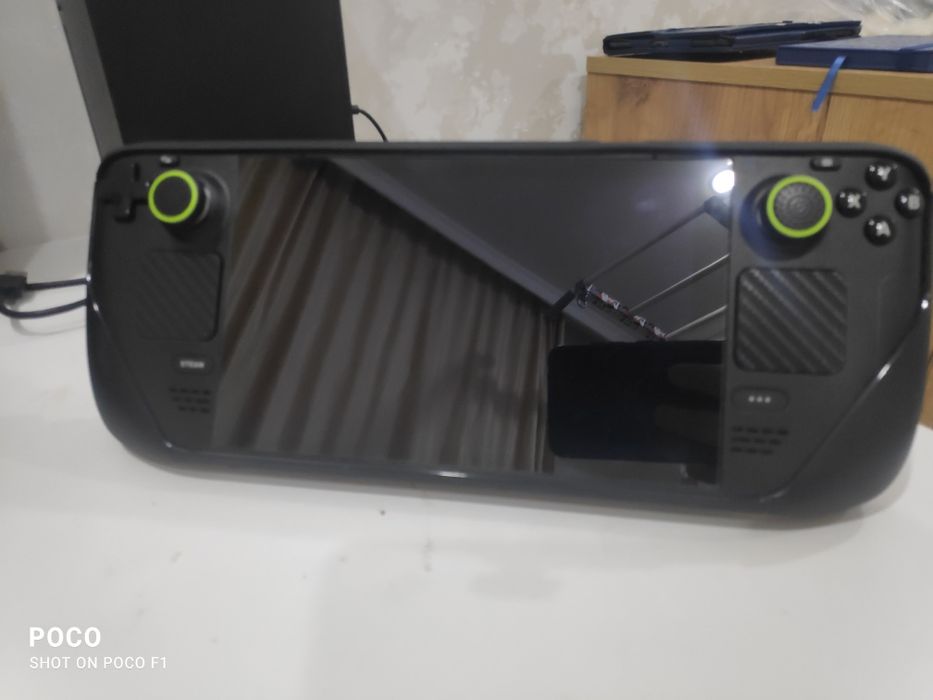 Продам Steam deck 512 GB