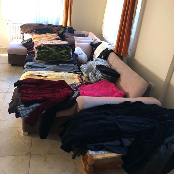 Lot de haine noi fabricate in Franta