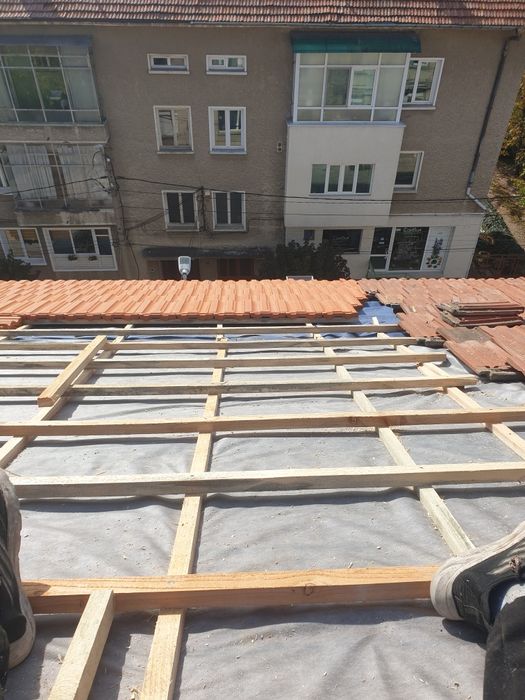 Ремонт на покриви,Хидроизолация,Тенекеджийски услуги,Навеси,Нови покри