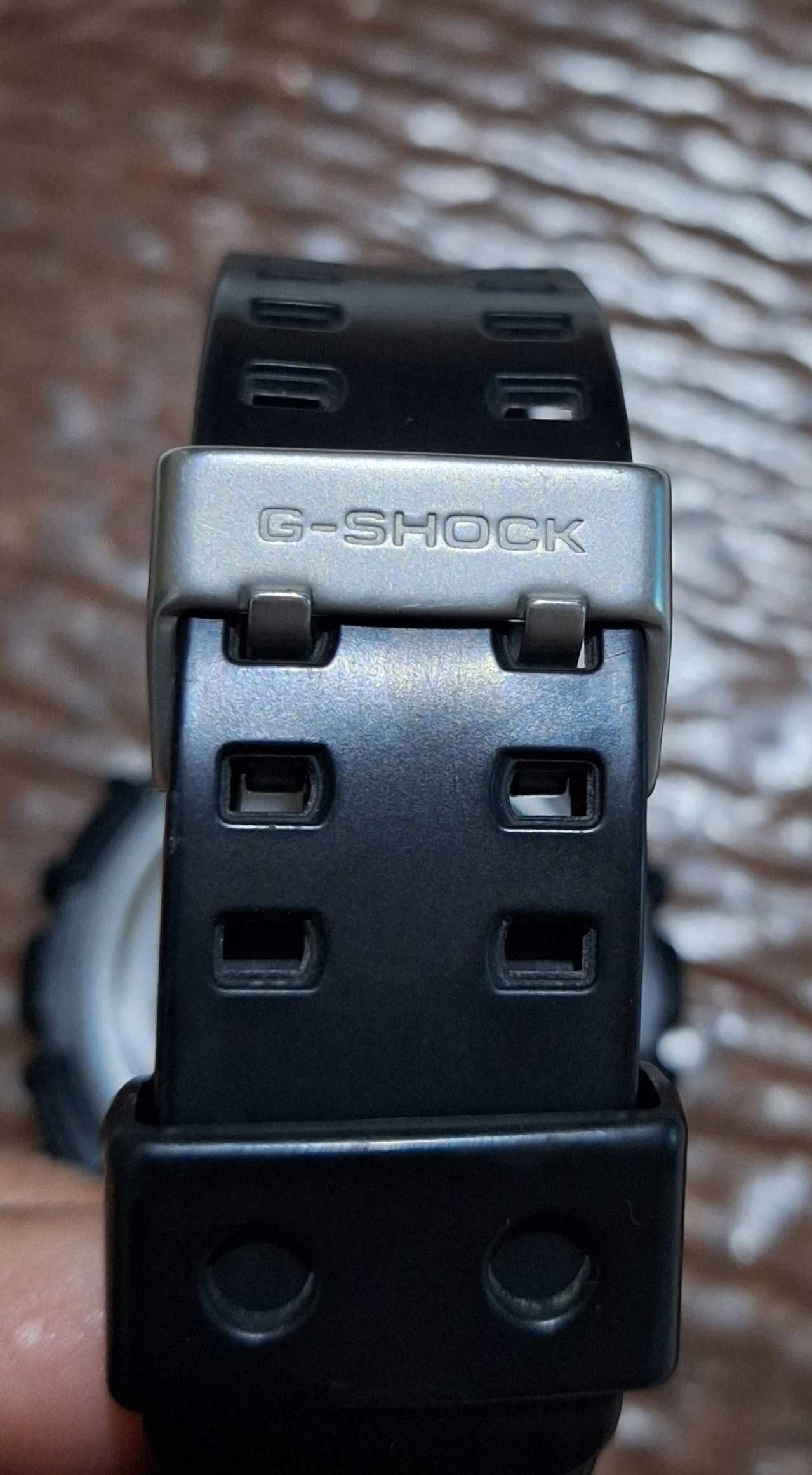 Часовник G-SHOCK