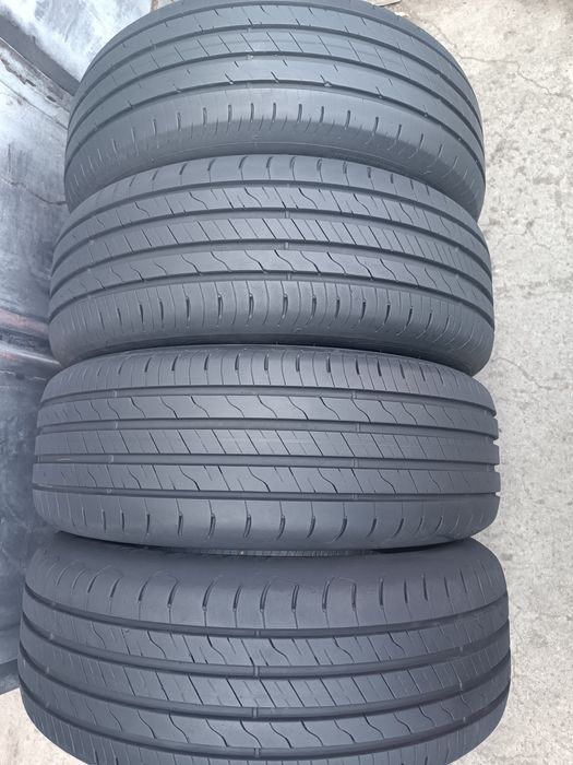 215/60/17 Goodyear