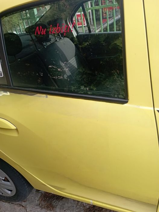 Vând Dacia Logan 2015