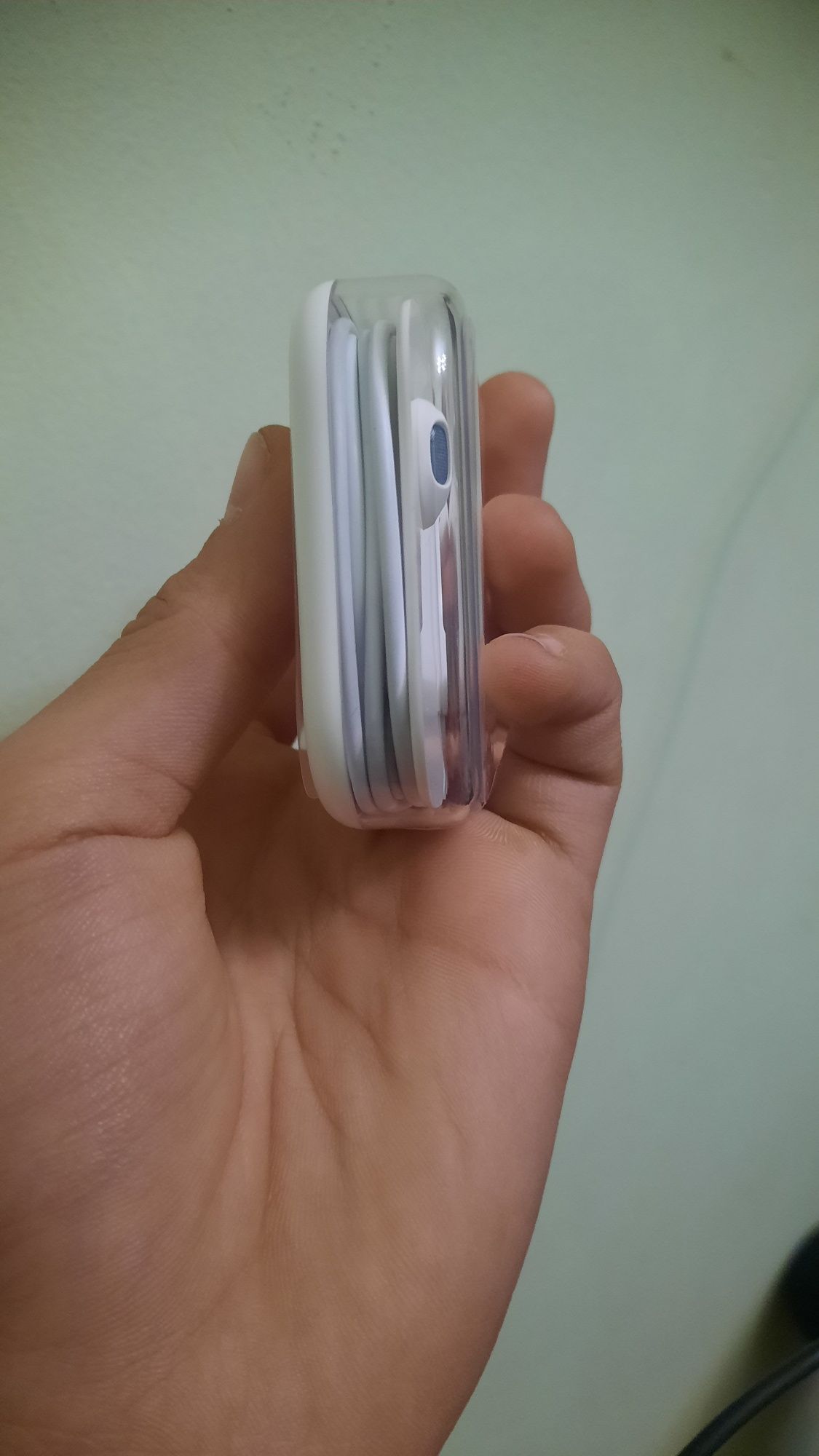 Naushnik iPhone 5s niki