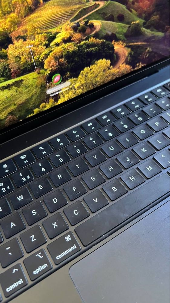 MacBook Air 16 (8/256GB)