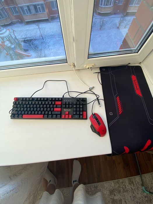 Клавиатура мышка коврик