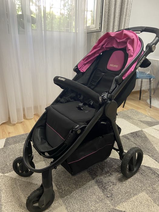 Recaro bine intretinut.