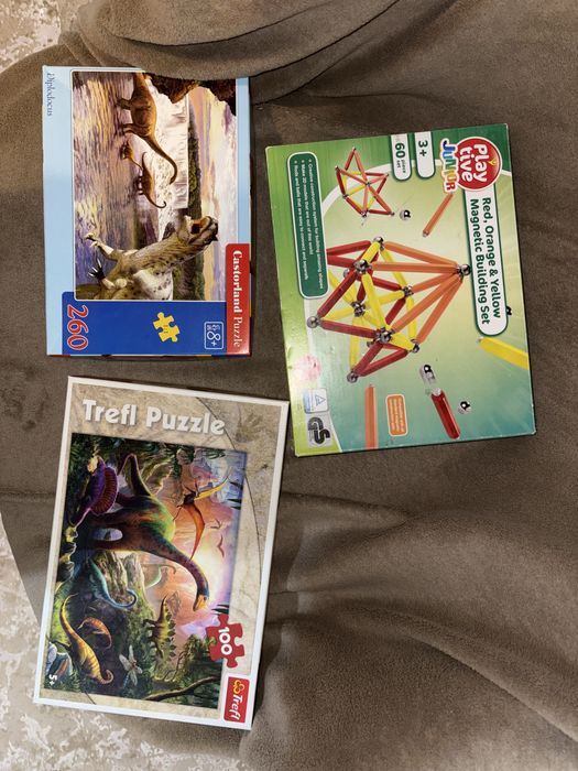 Детски пъзели и игра с редене