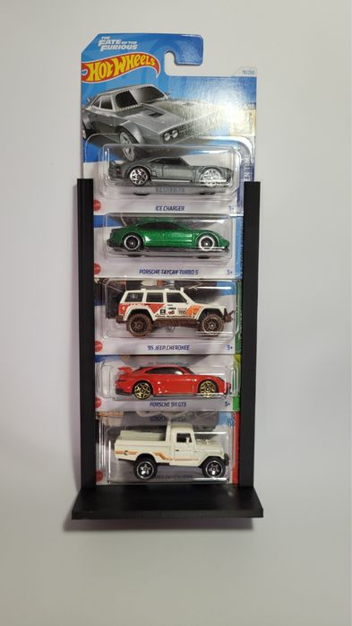 Стойка за колички HotWheels