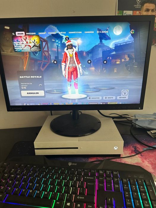 Vând Xbox one s funcțional