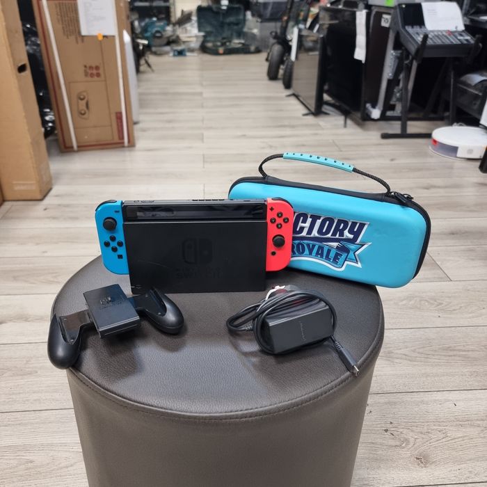 Amanet F28: Consola Nintendo Switch 6 jocuri