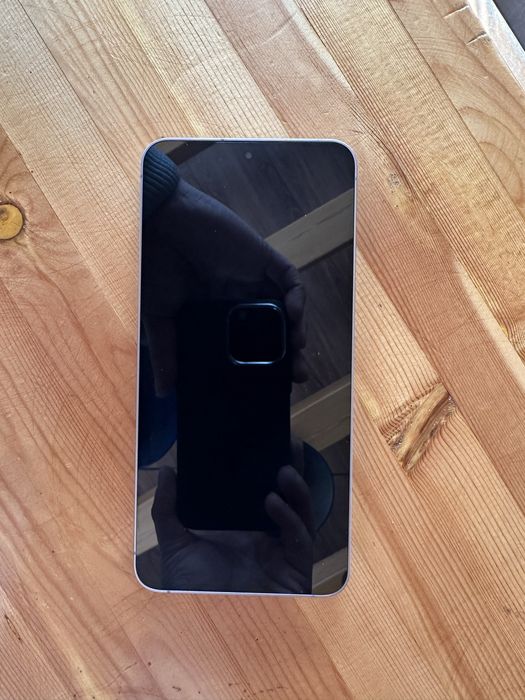 Samsung S25 FE срочно