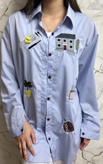 Синяя рубашка. Новая.