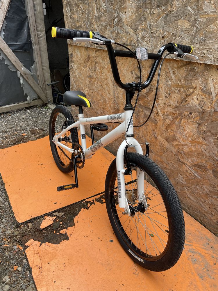 Bicicleta bmx jumper zinc roti 20”