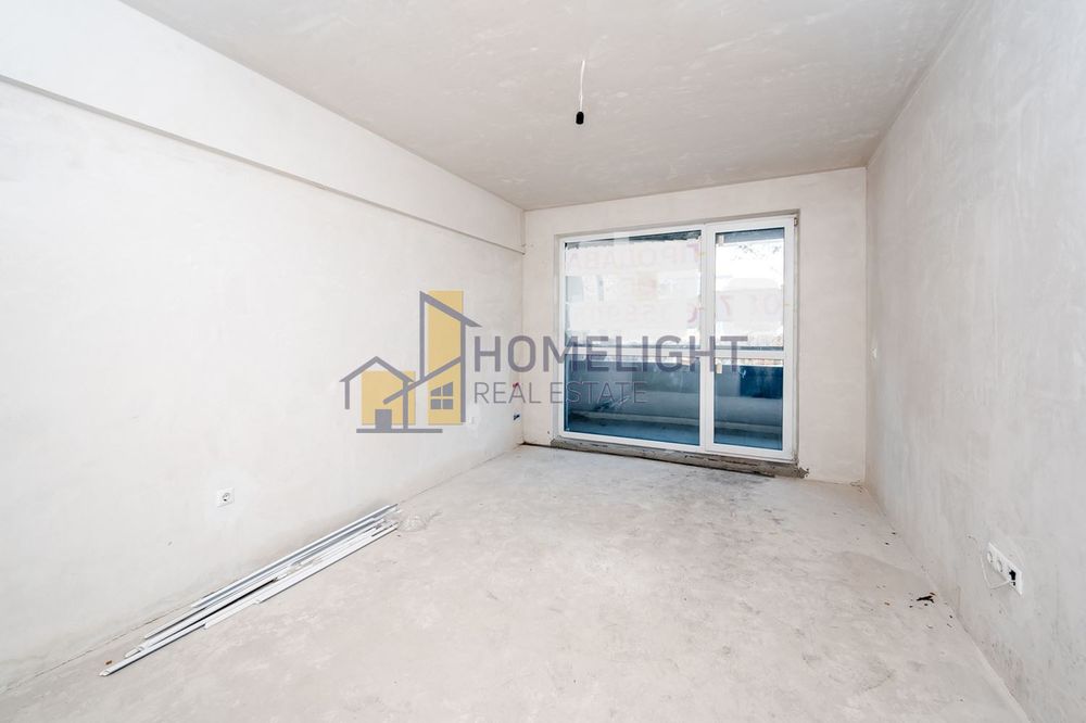 Продава се Тристаен апартамент в София, Банишора - 117 кв.м за 2009 €/кв.м - Снимка #1