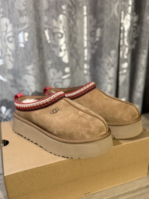 UGG W Tazz II.