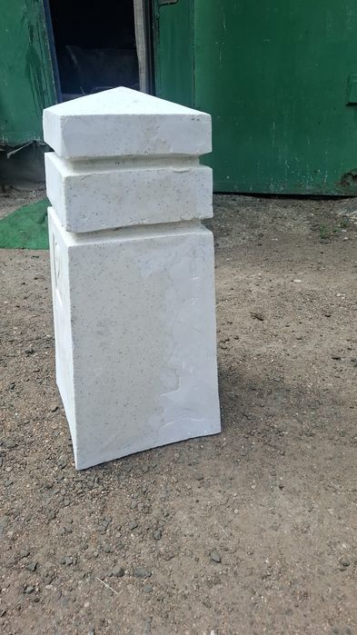 Стольбы со смолой легкие