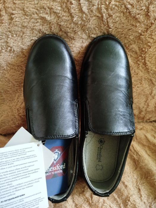 Туфли новые на мальчика