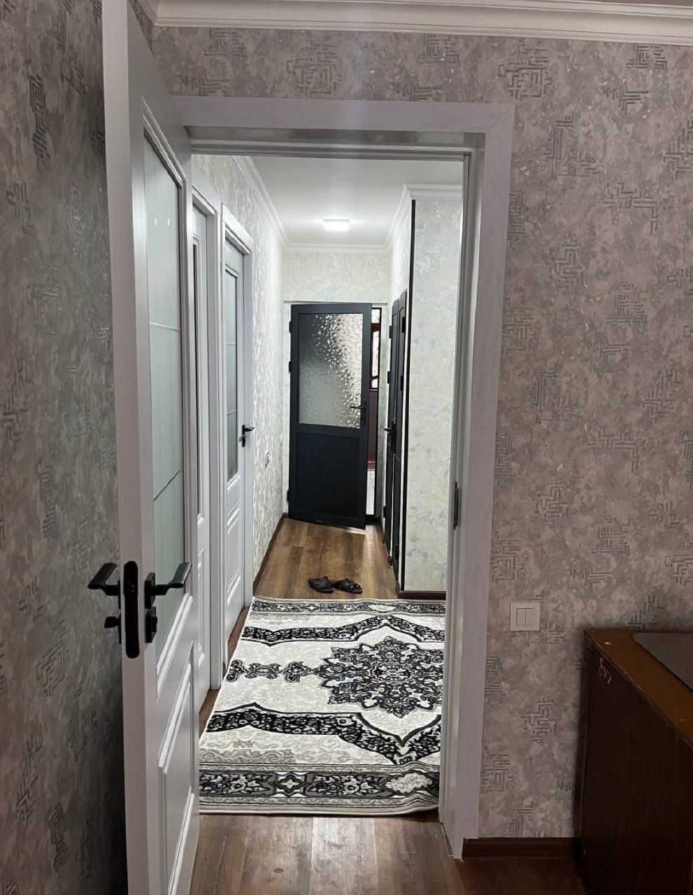 SHERIKLIKKA QIZLARGA CHilanzar 26 Kv 3 XoNA 1 etajda RemonT Sharoitlar
