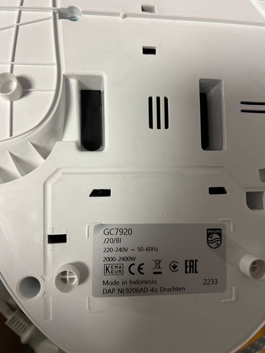 Statie calcat Philips PerfectCare 2400W, 6.5 bari, jet abur continuu
