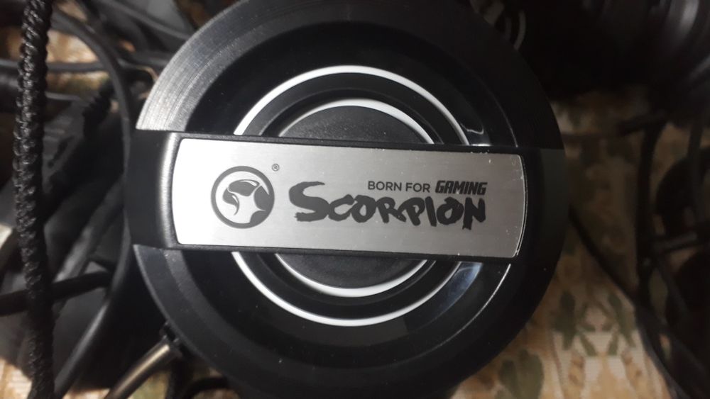 Геймърски  слушалки 28бр неработещи