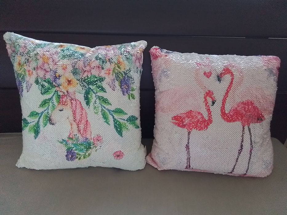 Perne decorative cu paiete