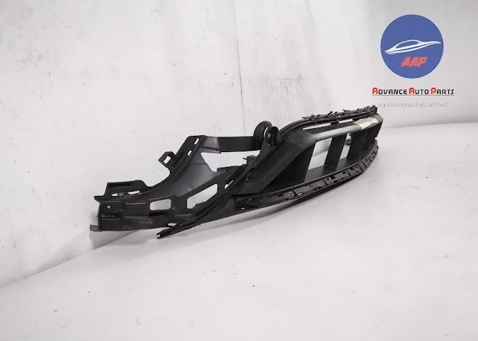 Долна решетка Фейслифт оригинална Мерцедес-Бенц / Mercedes-Benz E-Klas