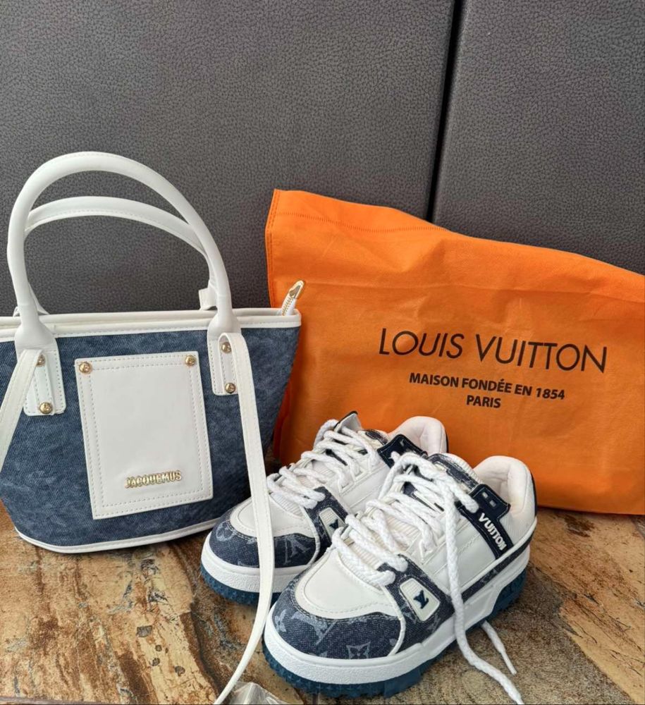 Обувки Louis Vuitton и чанта Jaquemus