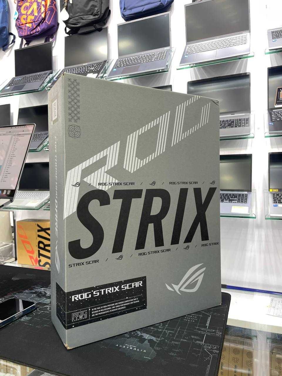 Asus ROG Strix SCAR 18 / i9-14900HX/32 DDR5/1TB SSD/RTX 4080 12GB/18"