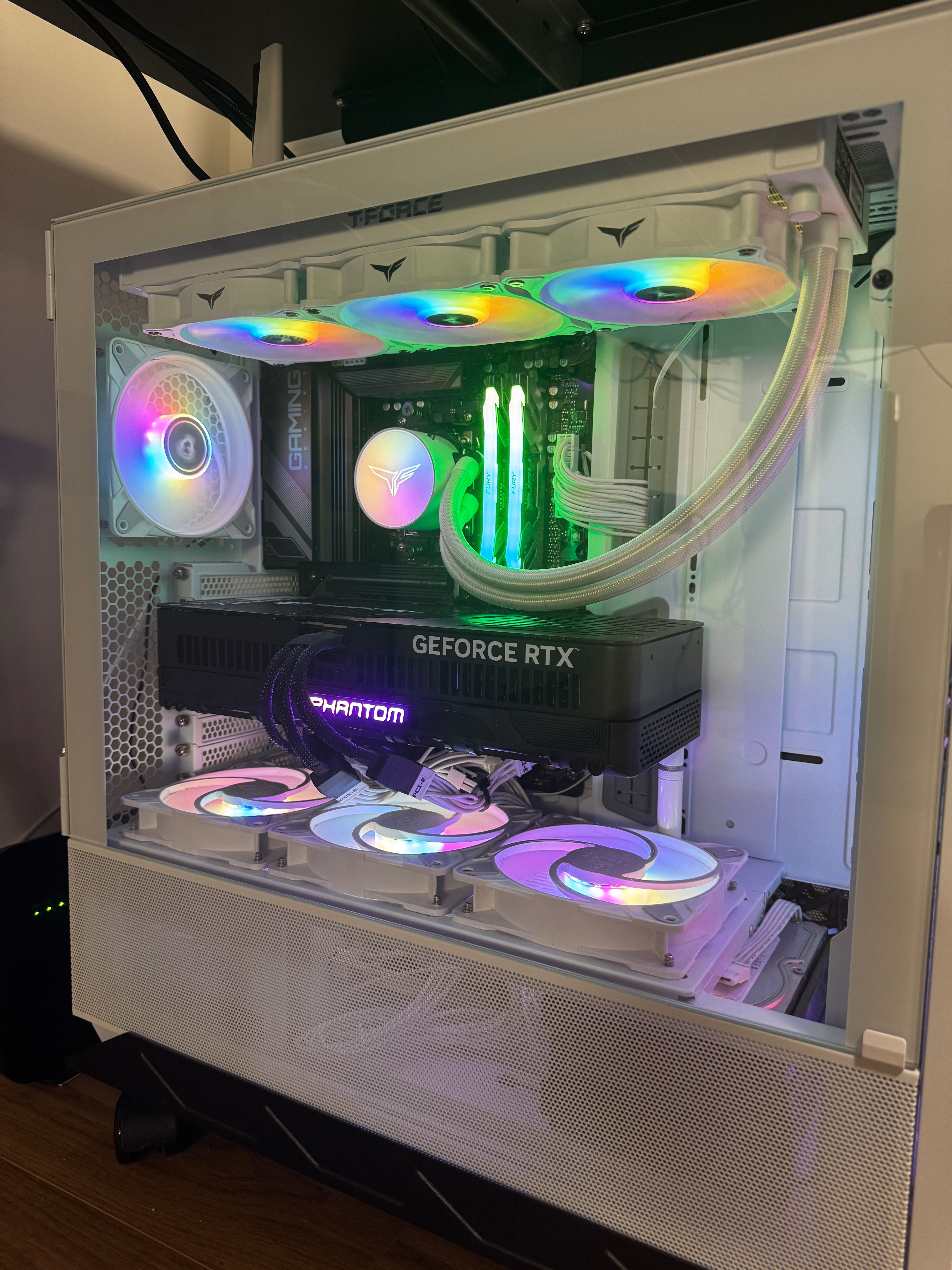 Продавам процесор Ryzen 5 7600X