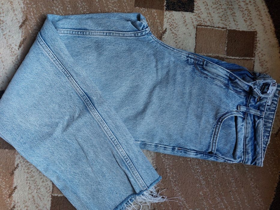 Blugi Femei ZARA