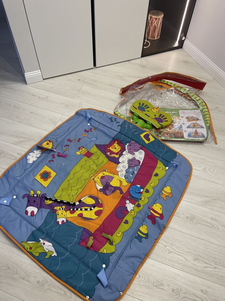 Продам детский игровой развивающий коврик