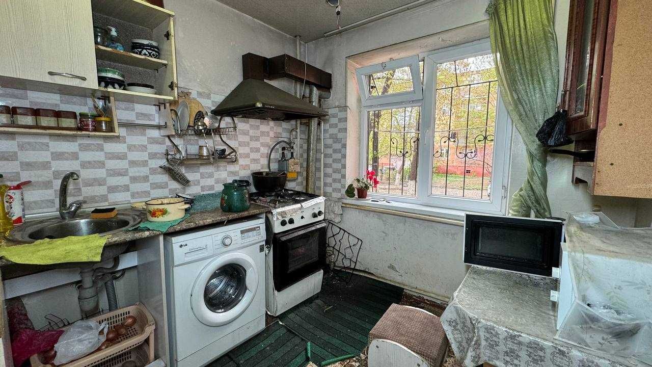 Фрунзиский Хумо клиникаси 3 хонали квартира сотилади. ID: 280606